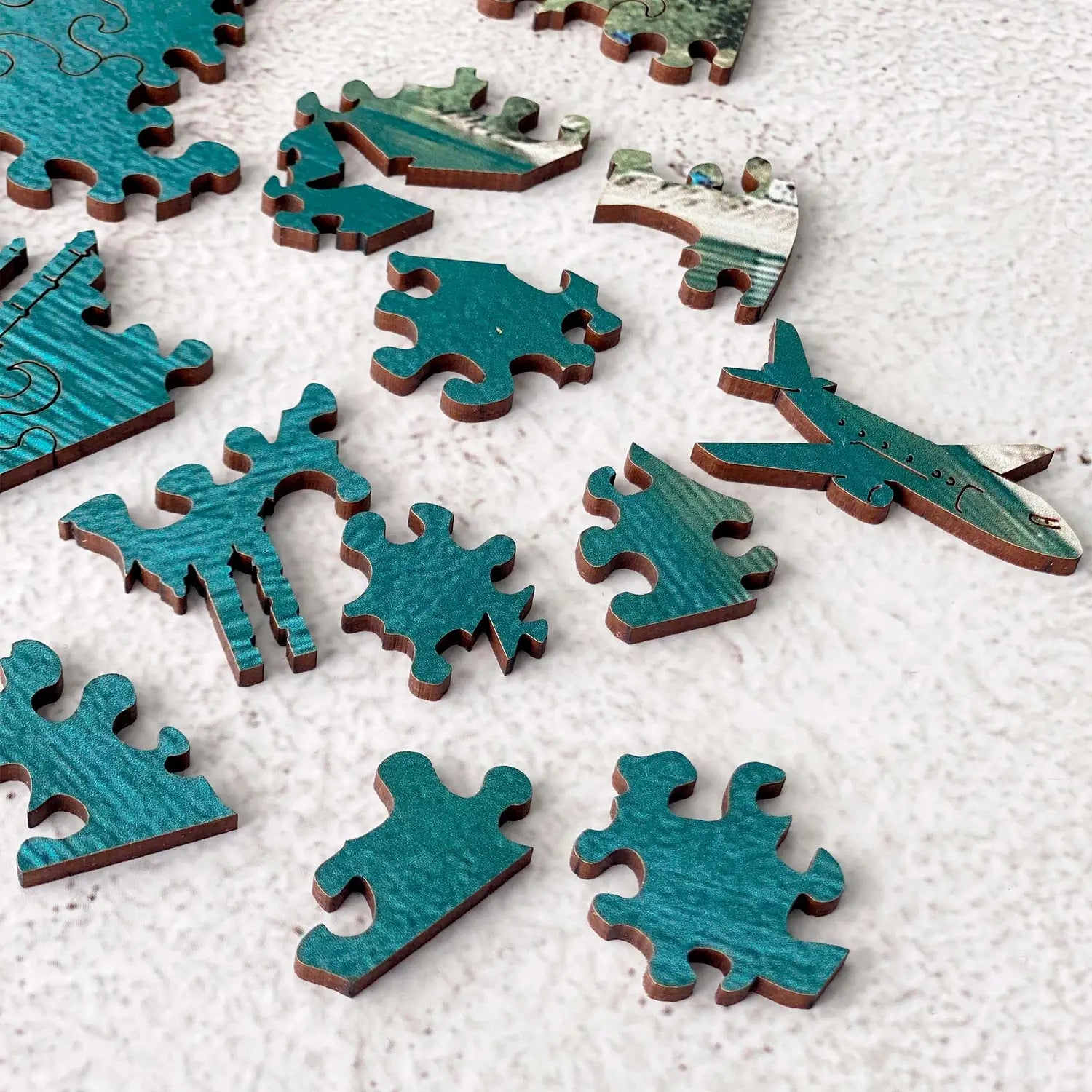 WOODEN JIGSAW PUZZLE LAKE