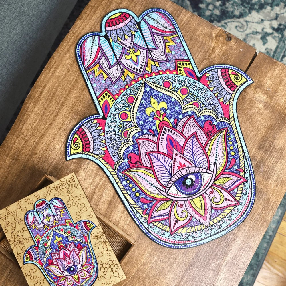 WOODEN JIGSAW PUZZLE HAMSA