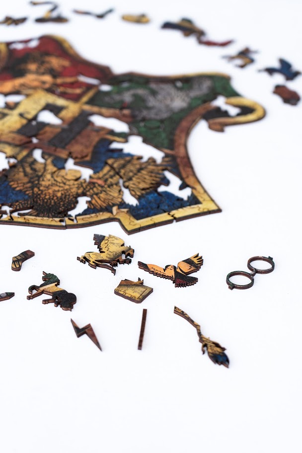 WOODEN JIGSAW PUZZLE MAGIC