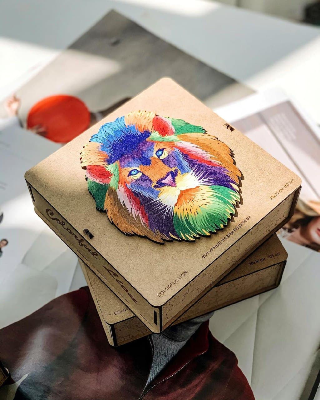 WOODEN JIGSAW PUZZLE COLORFUL LION